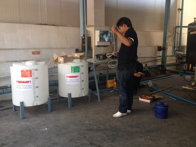 Installing new chlorine dioxide feeding area.